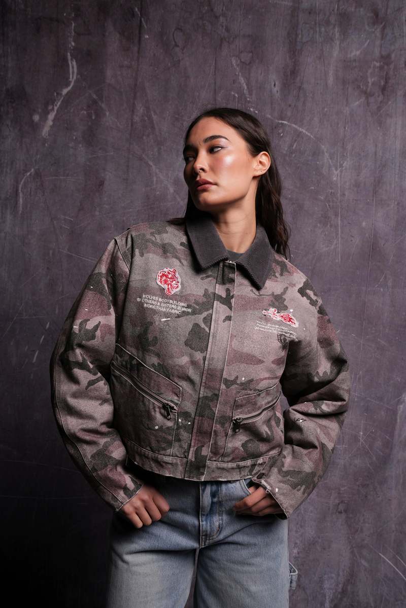 Blooming Woodland Camo Darc Sport Wolves Among Roses Wayland Cropped Jacket | 8620493-HM